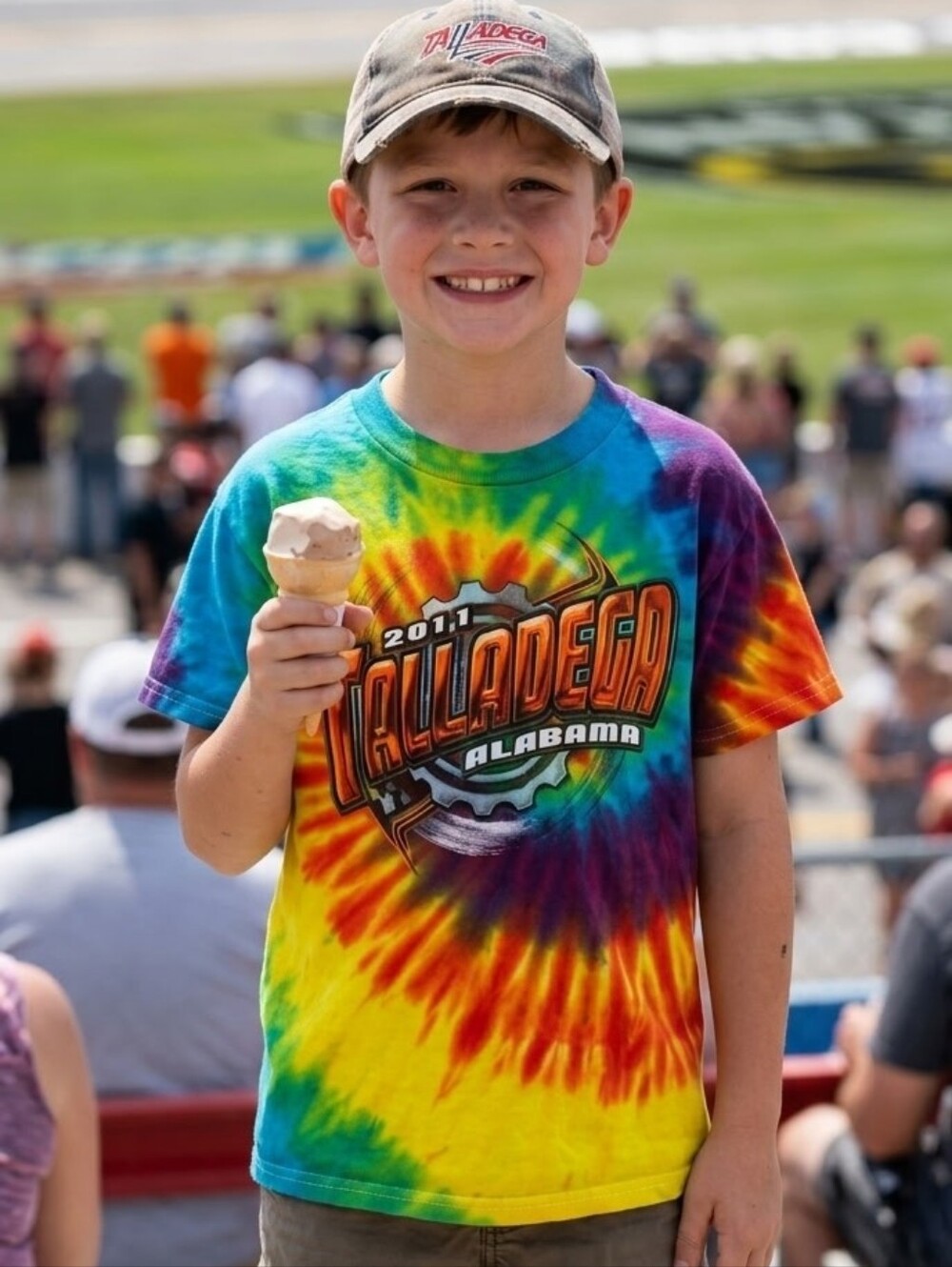 VTG 2011 Talladega Superspeedway NASCAR Tie Dye T-Shirt Kids XS 100% Cotton